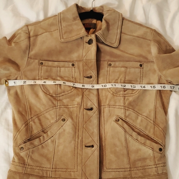 Genuine Leather Jacket - Picture 16 of 17